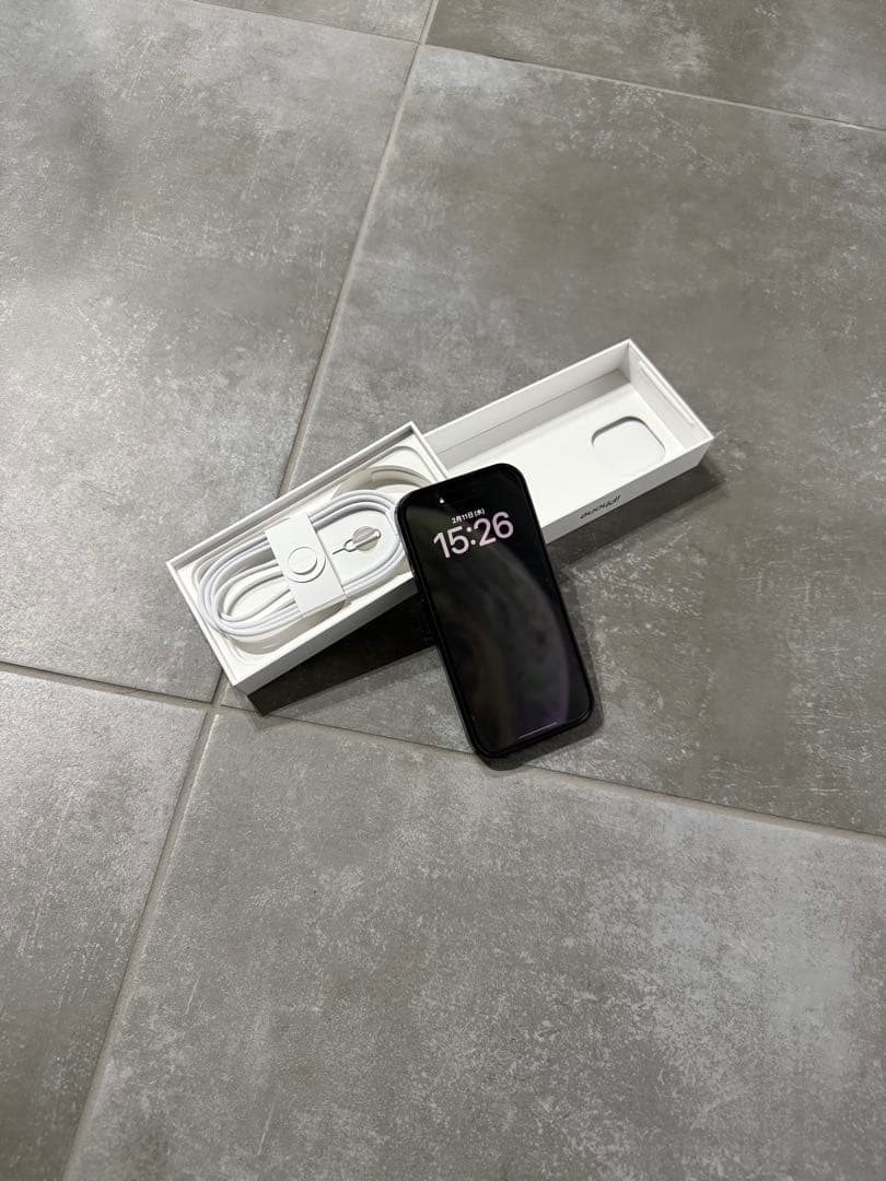 スマートフォン本体 iPhone15Pro 256GB Amazon.com: Apple iPhone 15 Pro, 256GB, Natural Titanium - T