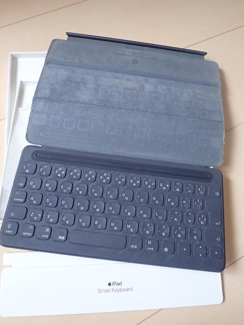 Apple　iPad スマートキーボード　箱付き　正規品　純正　4年使用 楽天市場】Apple 純正 Smart Keyboard Folio A2038 US配列 スマート