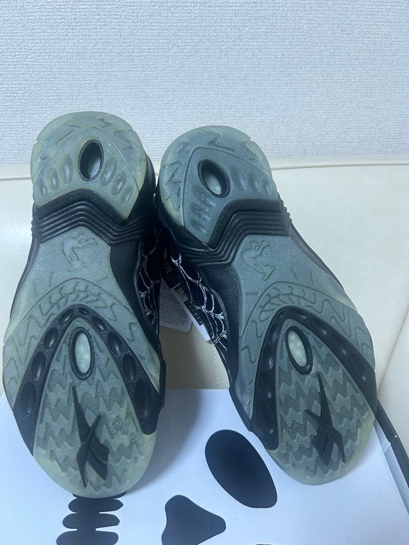 リーボック シャックノーシス スパイダーウェブ 新品タグ付き　25.5cm