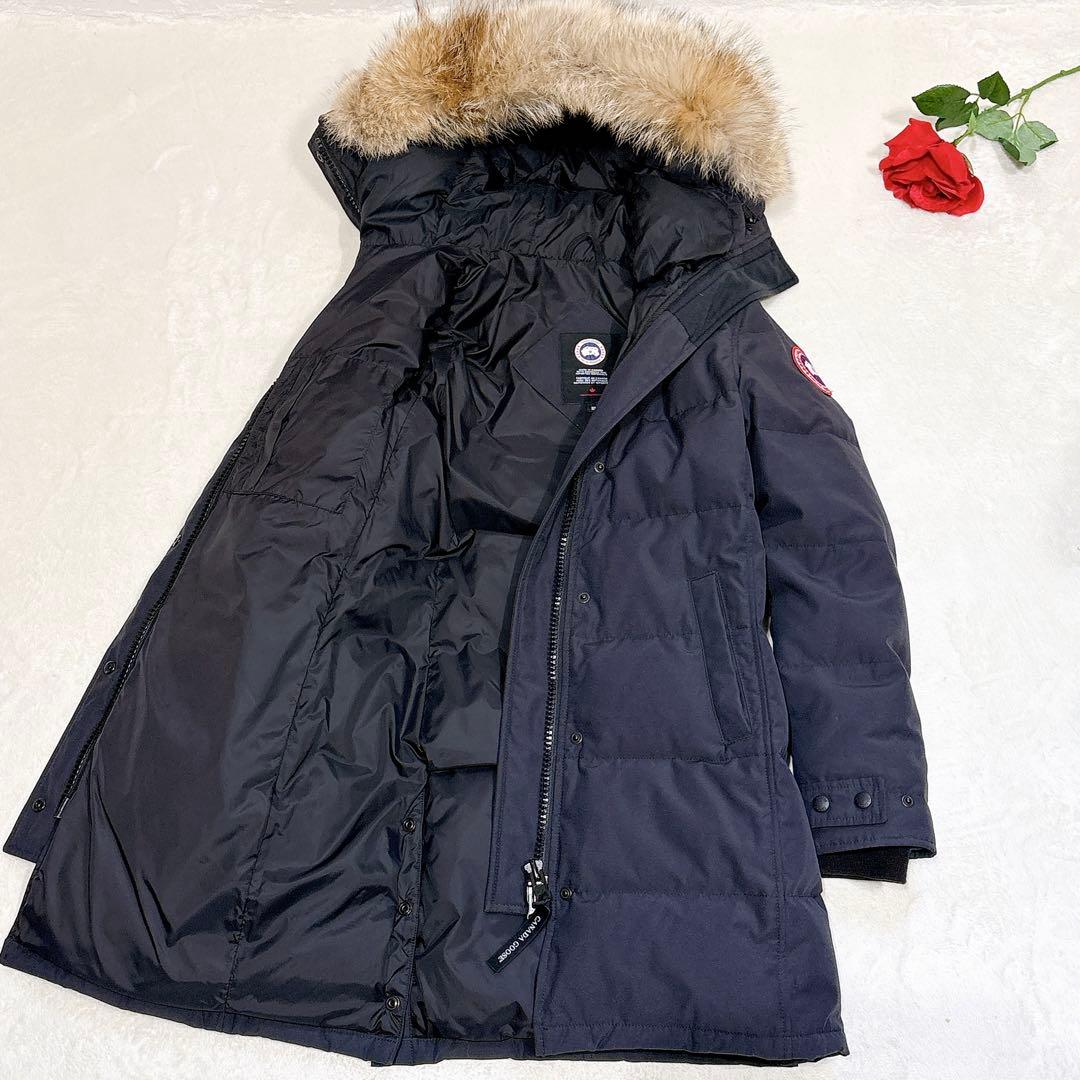 ほぼ未使用✨ カナダグース ダウンジャケット ネイビー M - メルカリ