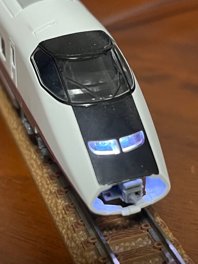 E3系秋田新幹線6両　tomix ライト点灯動力動作確認済　ジャンク品