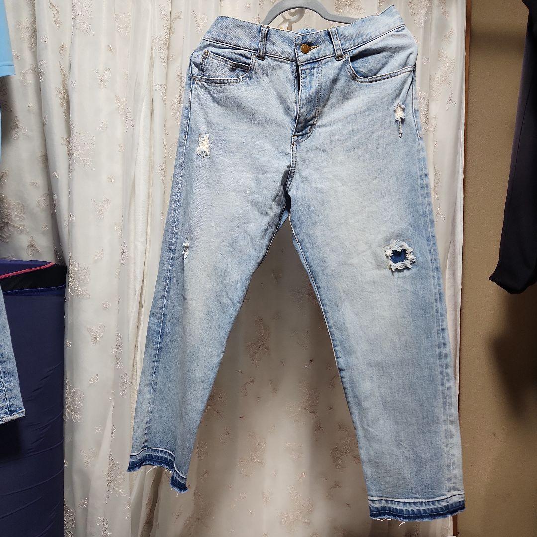 ライトブルー ストレートデニム ダメージ加工 - メルカリ