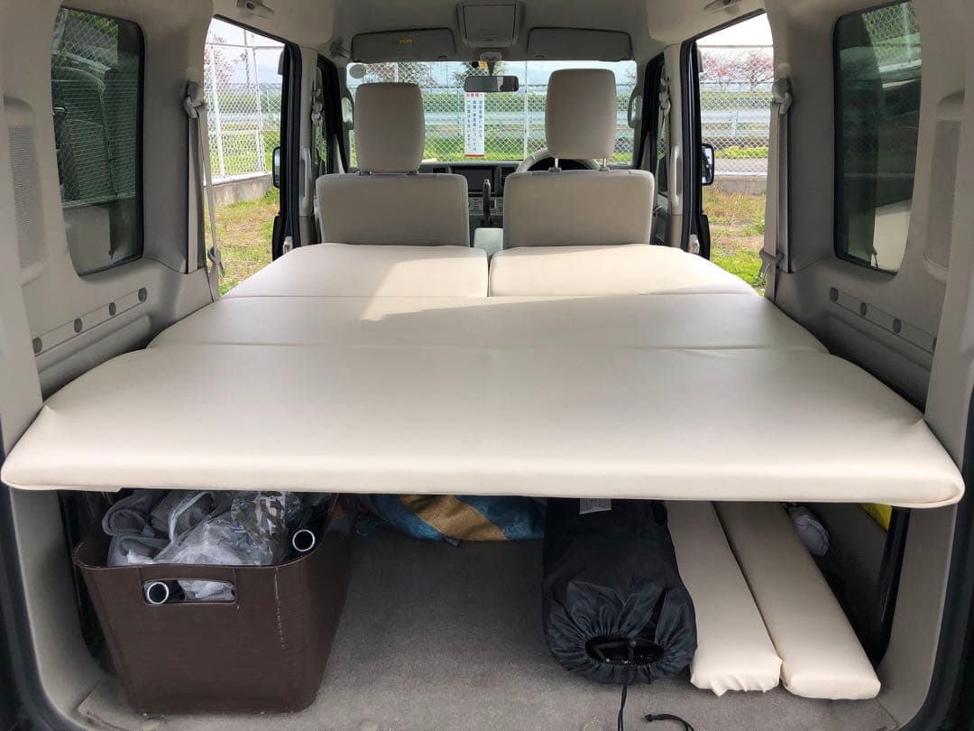 エブリワゴンda64wベッドキット エブリイワゴン ベッドキットDA64W フルサイズ パンチカーペット 4分割