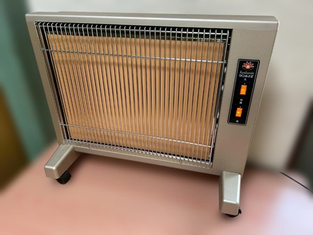格安　暖房器具　サンルミエ 800W型　遠赤外線セラミックヒーター 日本製　保証 サンルミエ 遠赤外線 サンルミエ800SD 送料無料 今冬話題の暖房器