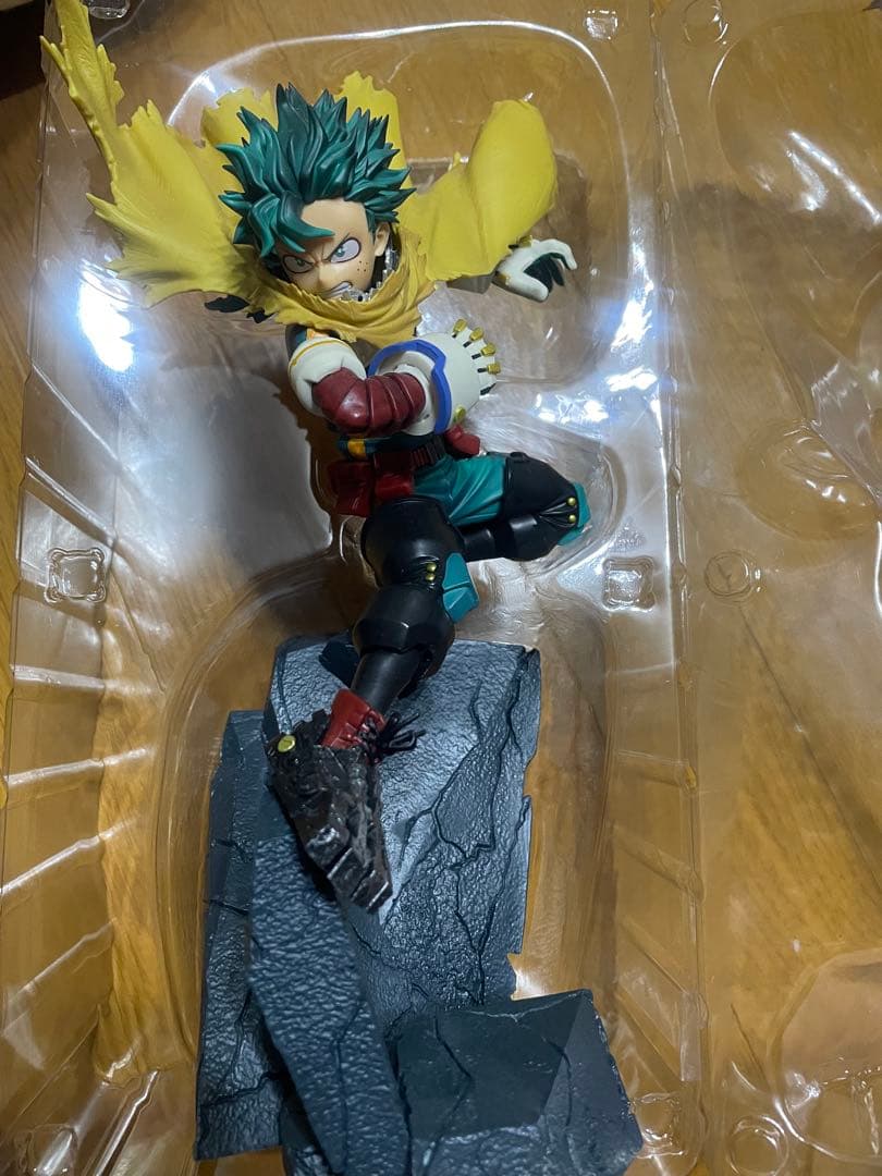 一番くじ 相反する思い 緑谷出久 フィギュア　【未開封】