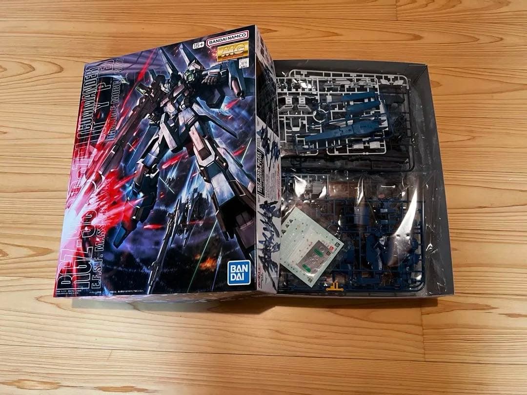 MG 1/100 リゼル（隊長機）　ギラドーガ　ジェガン　3体セット