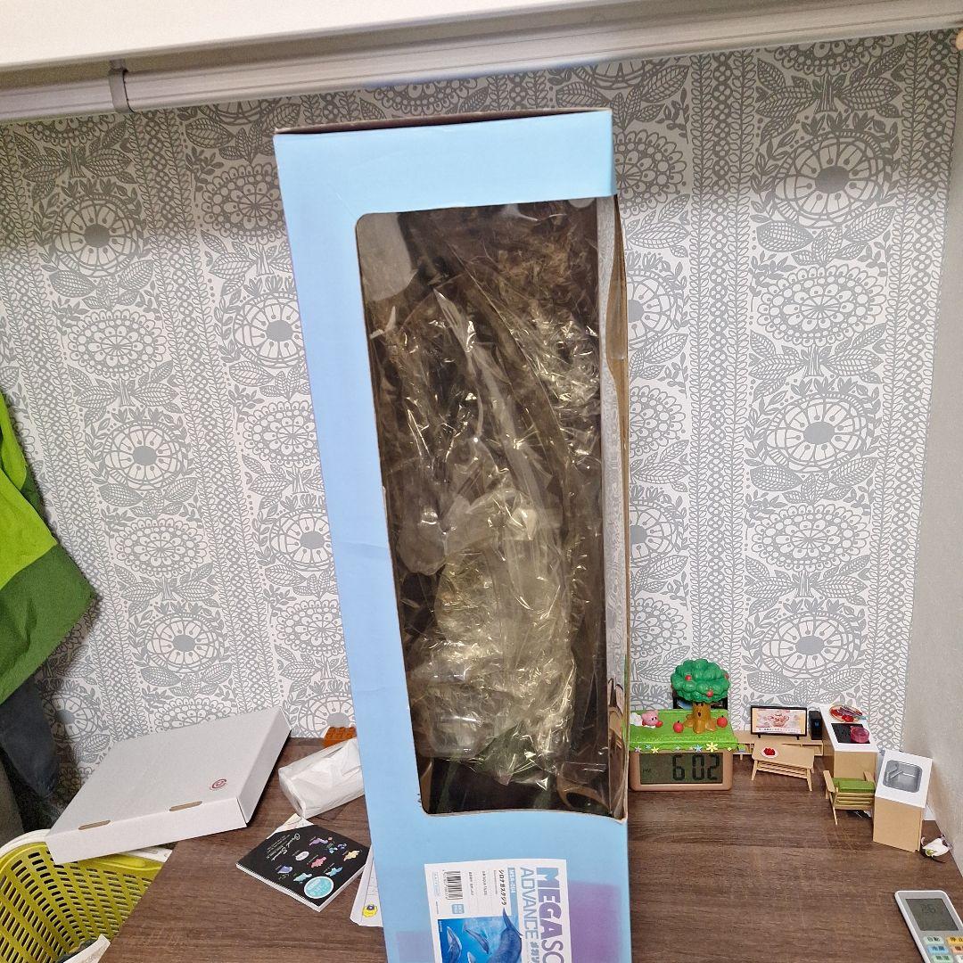 海洋堂 巨大フィギュア 全長70cm以上! シロナガスクジラ - メルカリ