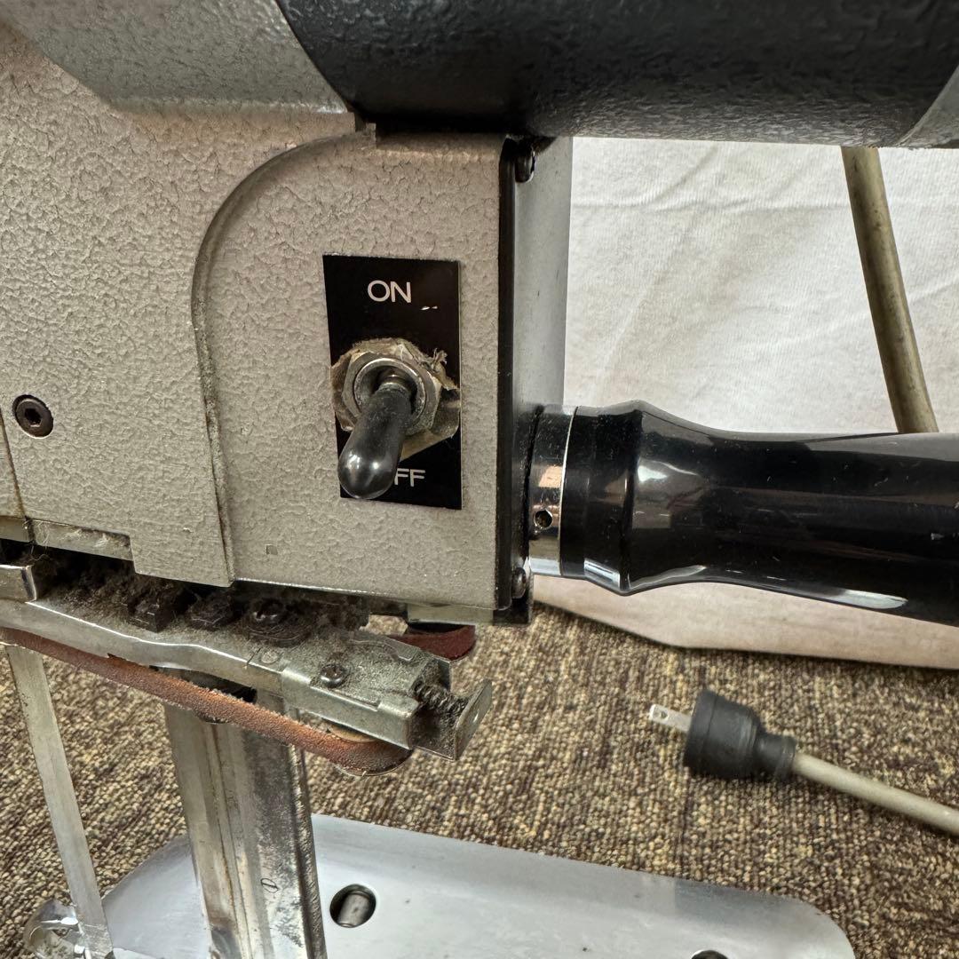 KM MACK 裁断機 カッティングマシーンの通販はau PAY マーケット