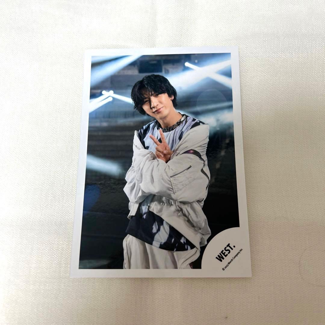 貴重な新品未使用品！WEST. 藤井 流星 公式写真4枚セット - メルカリ