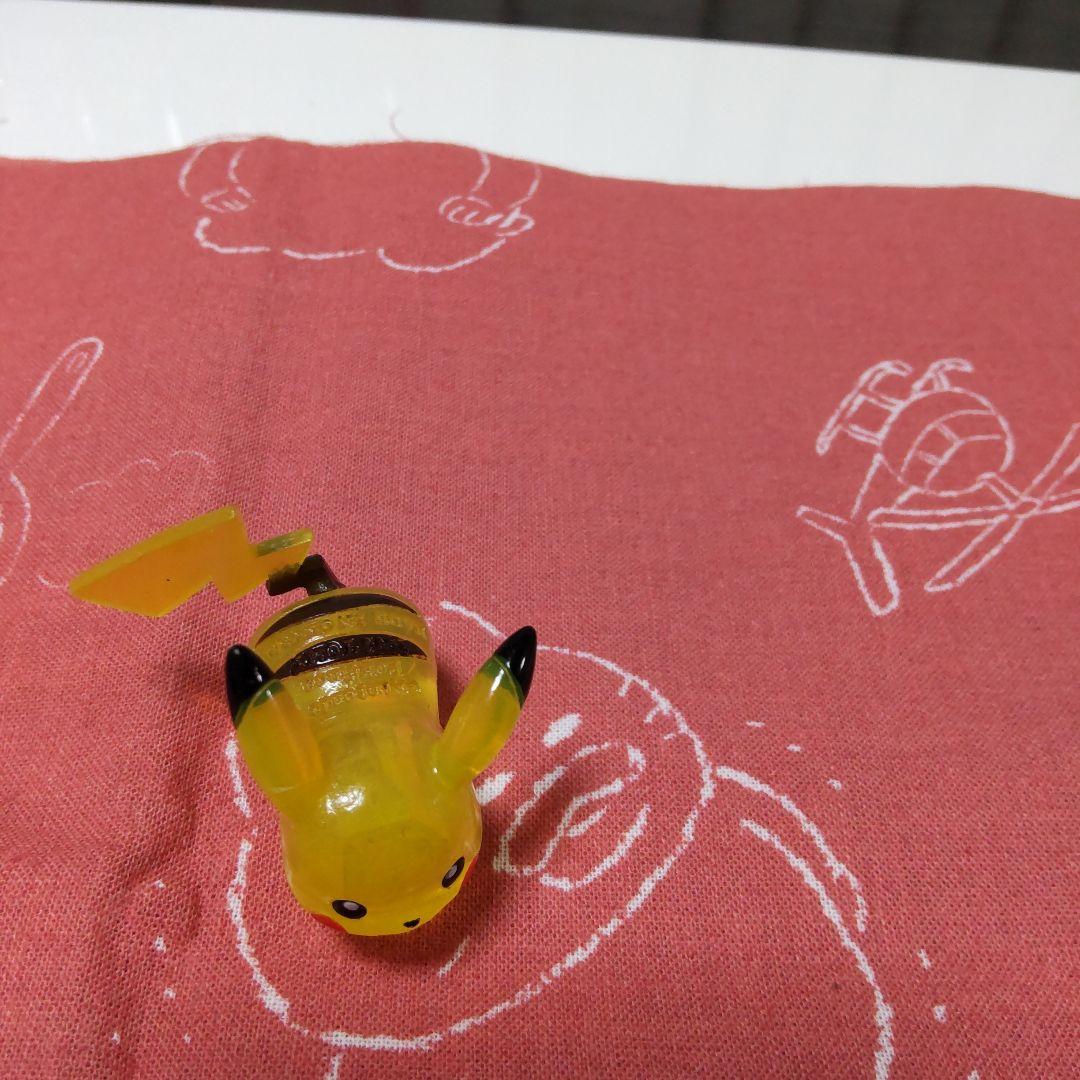 ポケモンファン　19号限定　モンコレ　ピカチュウ