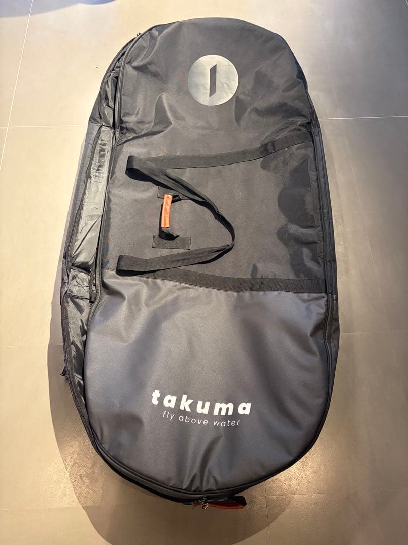 タクマボードバック5’8 8” x 5” HD Tackle Wallet, Black Carbon