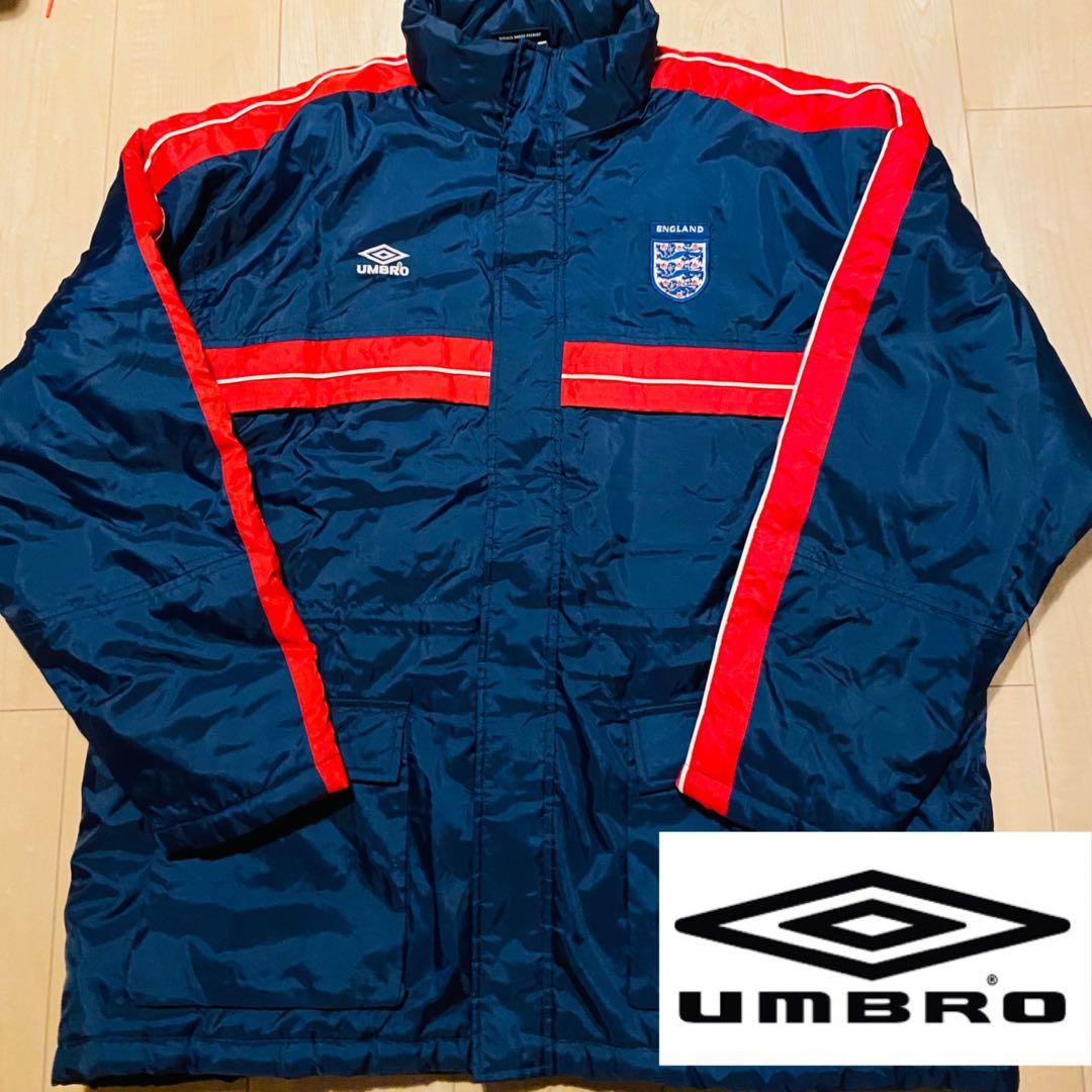 umbro アンブロ サッカーイングランド代表 中綿ナイロンジャケット 90年代 UMBRO アンブロ サッカー イングランド代表 ナイロン×ジャージ