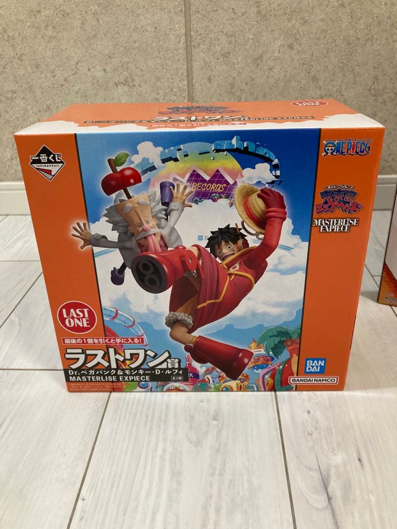 ワンピース　一番くじ　A賞と未来島エッグヘッドのラストワン。各1個。