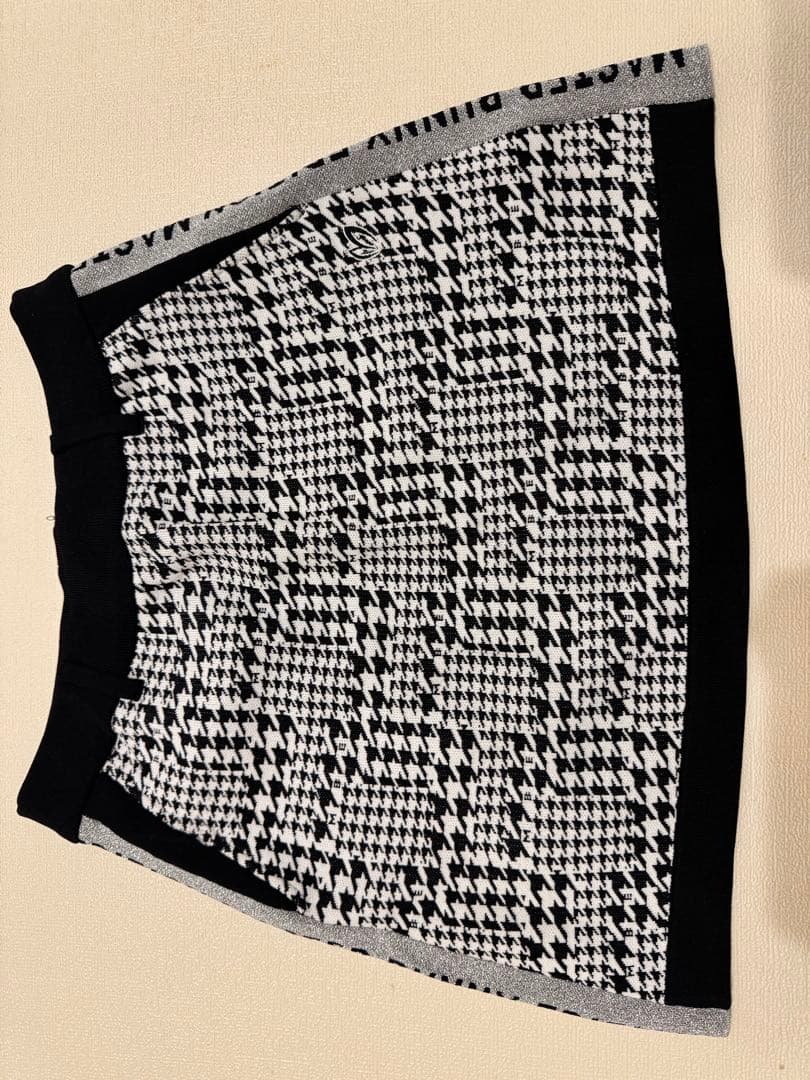 【売り切り】マスターバニー　セットアップ　千鳥柄　サイズ1