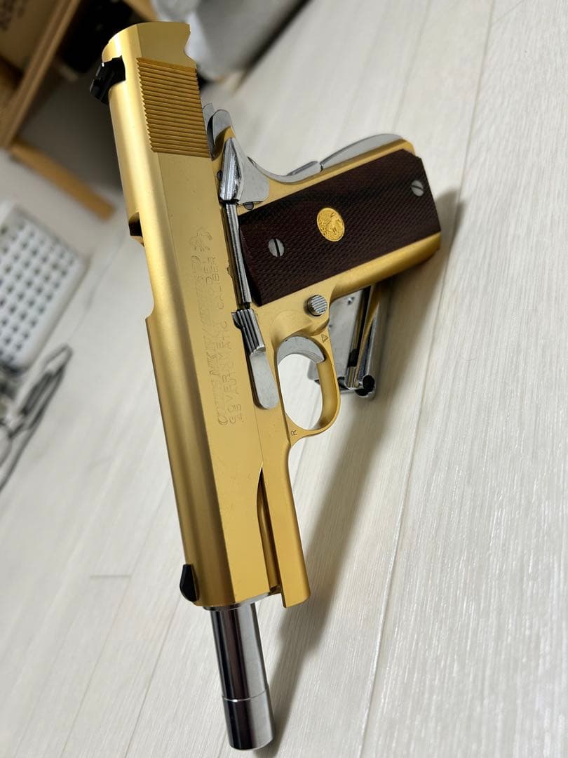 美品 WA SCW コルトガバメントS70限定プレミアムエディション GOLD