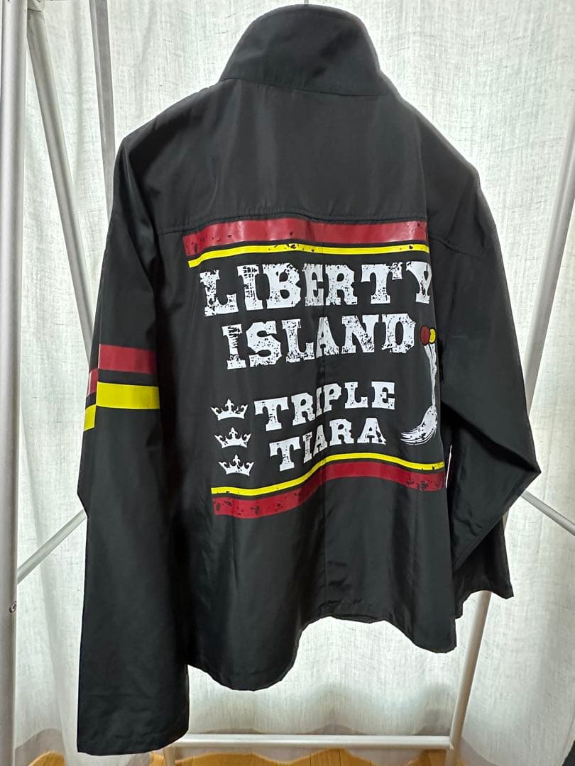 リバティアイランド・ブルゾン - メルカリ