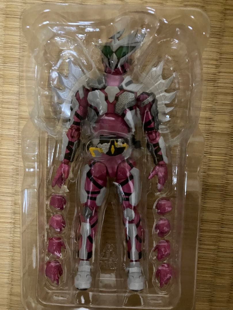 S.H.Figuarts 仮面ライダーゼロワン　滅亡迅雷他セット