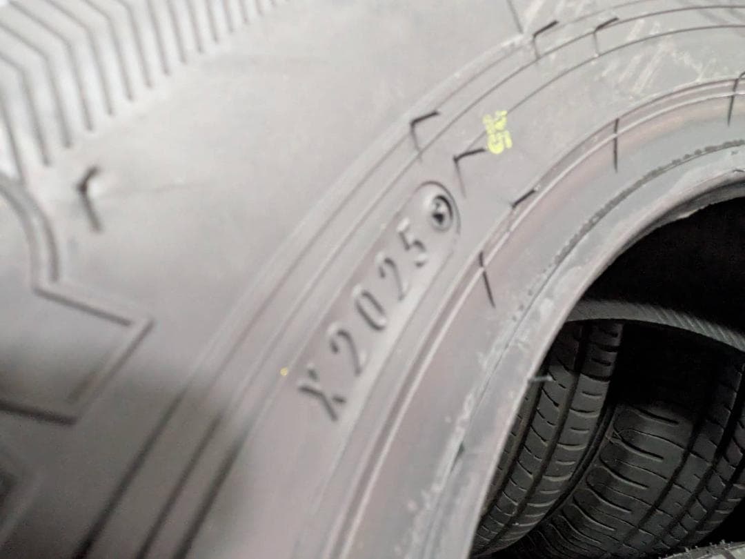 未使用【2025年製】グッドイヤー アイスナビ7 185/65R15 《送料込》