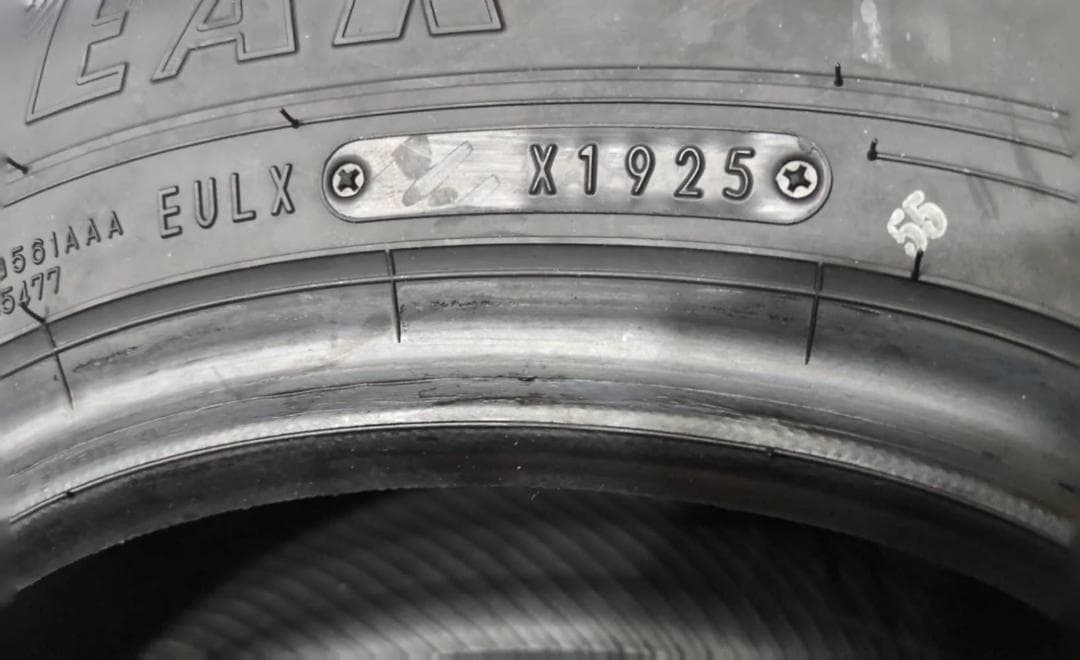 未使用【2025年製】グッドイヤー アイスナビ7 185/65R15 《送料込》