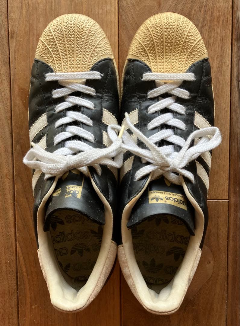 90s アディダス 黒白 スーパースター 金ベロ 初期復刻 - メルカリ