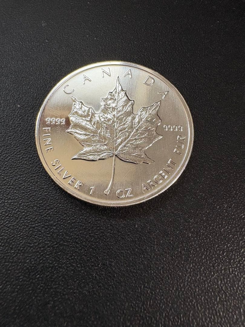 1997年 カナダ メイプルリーフ 銀貨 1オンス - メルカリ
