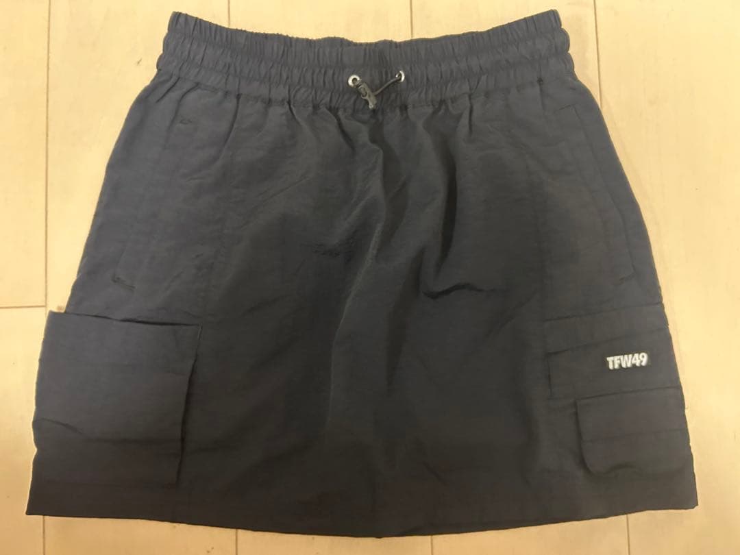 TFW49 スカート TFW49 / TL07252006 / WRAP PLEATED SKIRT（2色) / WOMEN | BRAND