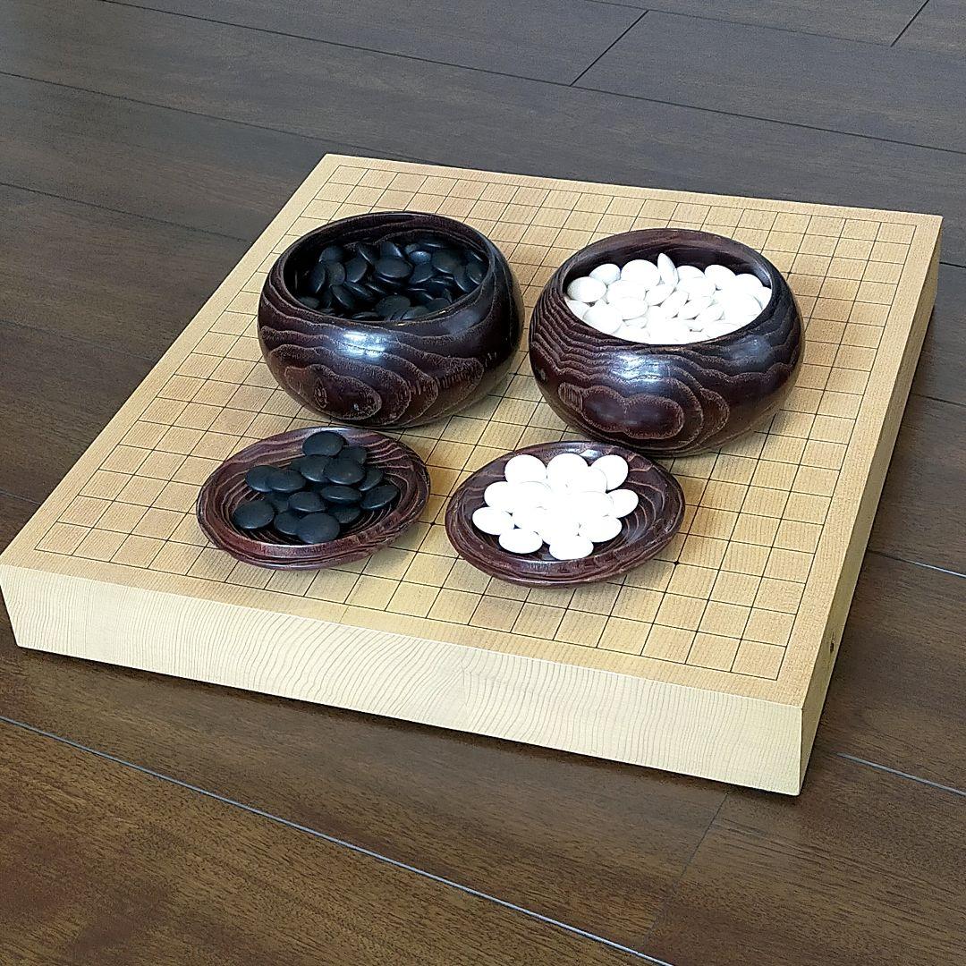卓上碁盤 蛤碁石 那智黒25号 白180個 黒181個 木製碁笥 セット 囲碁 碁石 黒181個以上 白182個以上 碁笥 蛤碁石 那智黒｜Yahoo!フリマ