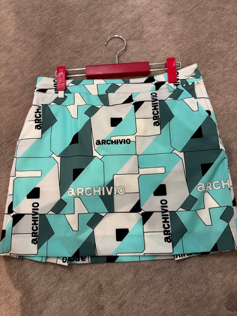 ARCHIVIO 幾何学模様 ノースリーブセットアップ　サイズ上下40