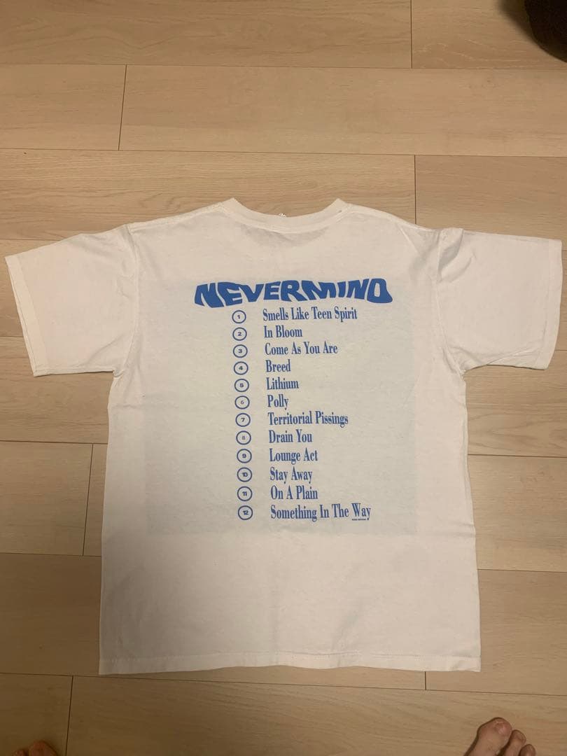 NIRVANA Tシャツ 水中の赤ちゃんデザイン