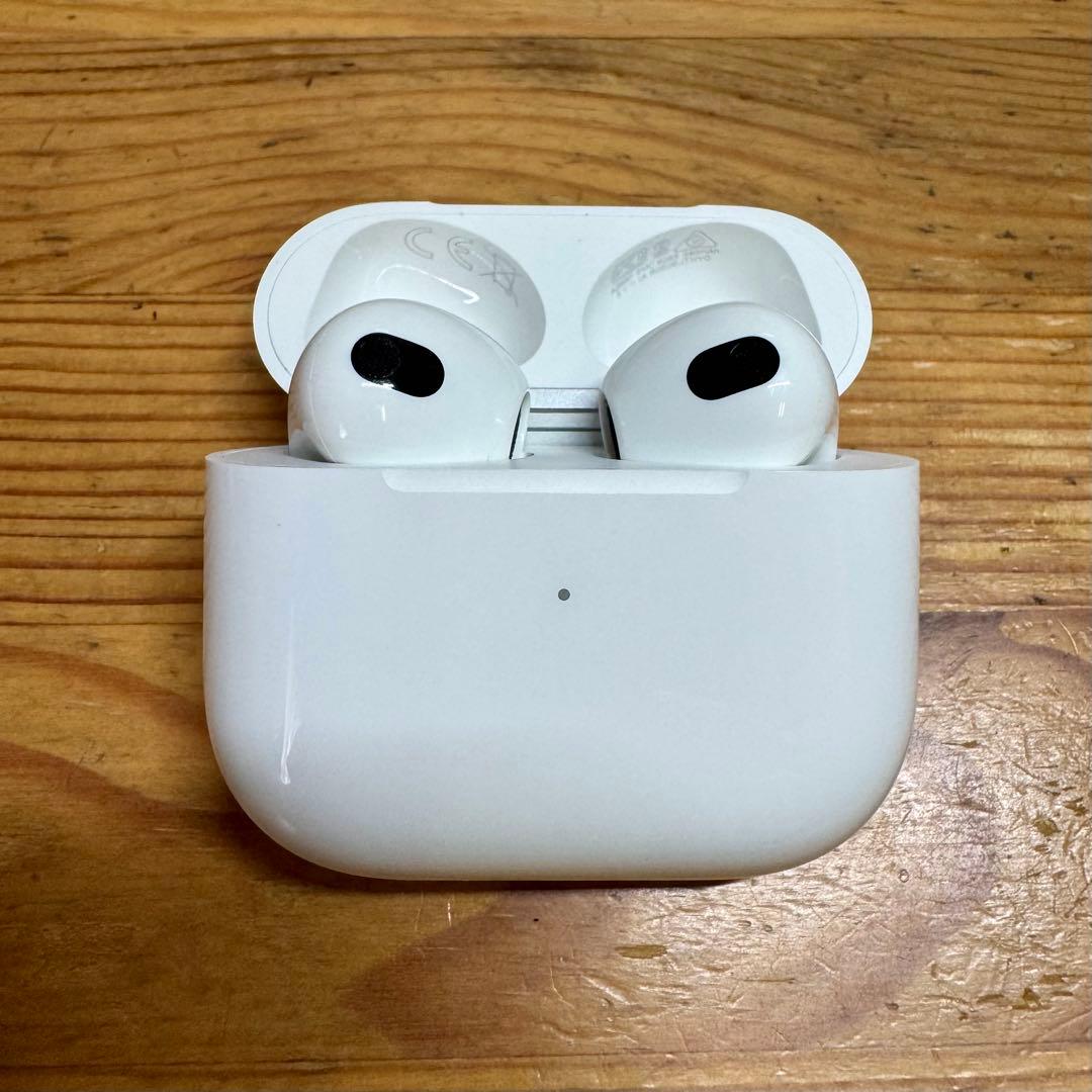 AirPods 第3世代 Lightning端子 Apple AirPods 3(第3世代,2021年モデル)を使用レビュー！AirPods Proや