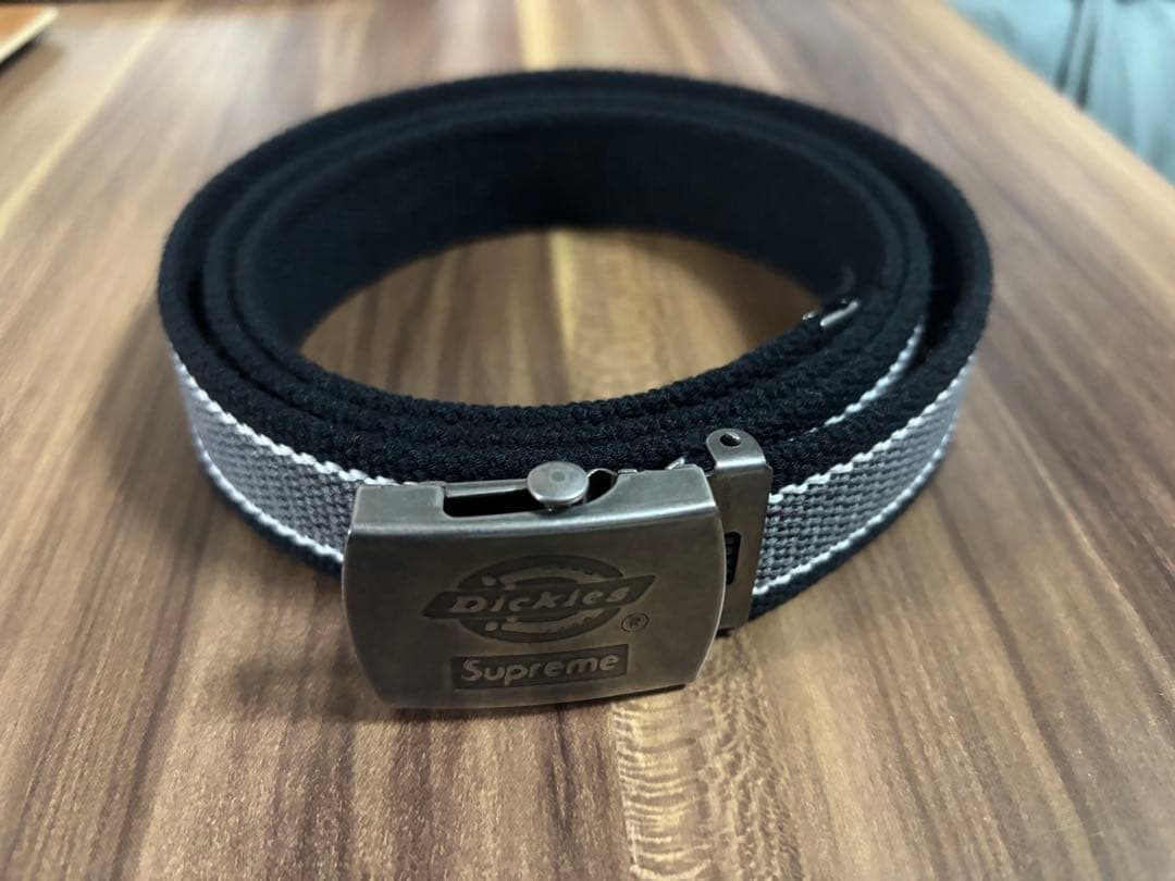 Dickies Supreme ガチャベルト ブラック/シルバー - メルカリ
