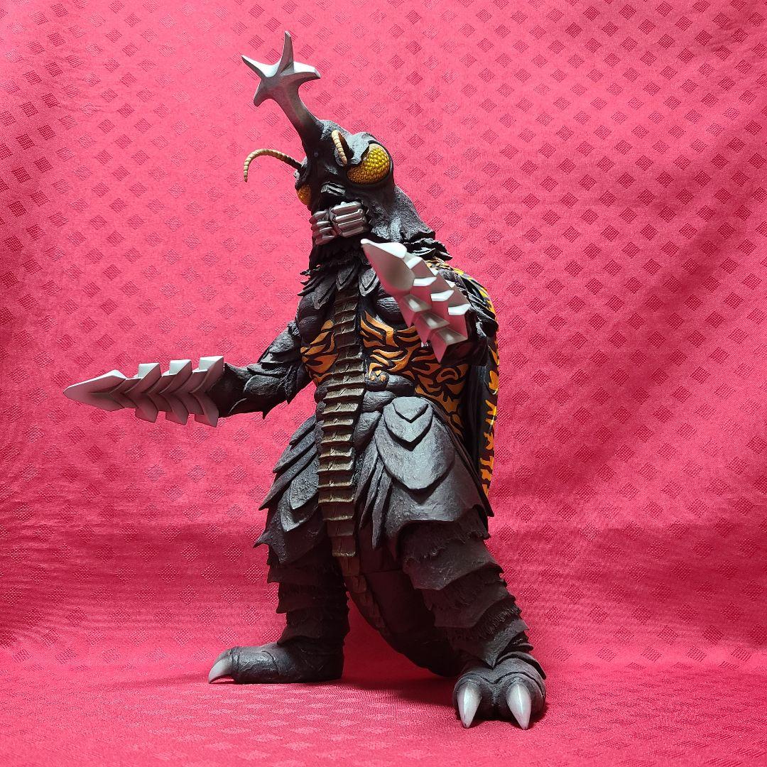 【ジャンク】 X-PLUS エクスプラス メガロ フィギュア 東宝 東宝大怪獣シリーズ メガロ 完成品フィギュア（一部組立式）[エクス
