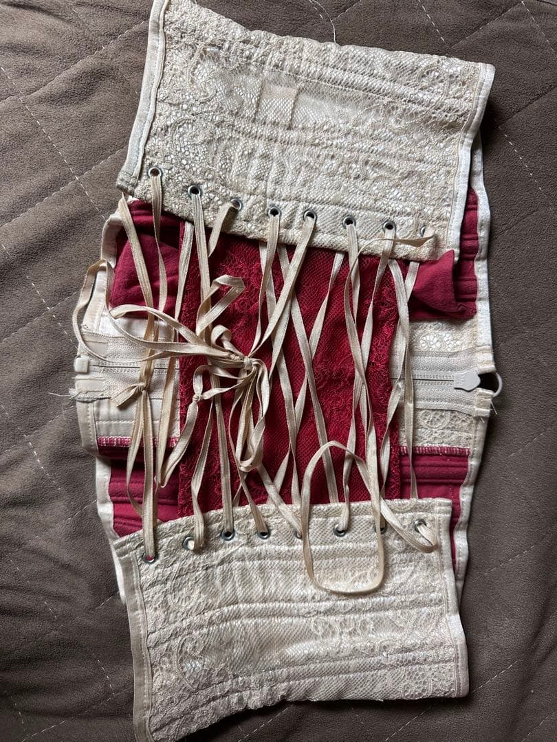 Miss Grace アンティークベージュ L 元鈴木さん コルセット - メルカリ