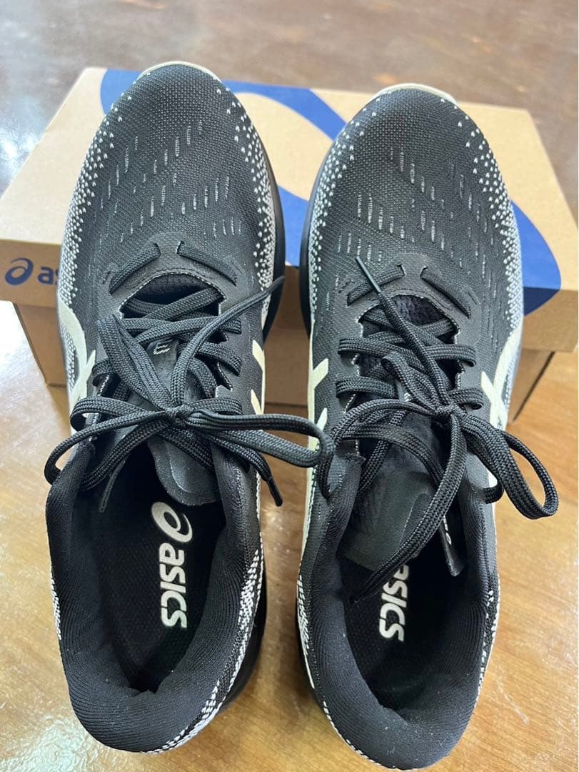 【美品】asics DYNABLAST 3   25.5cm