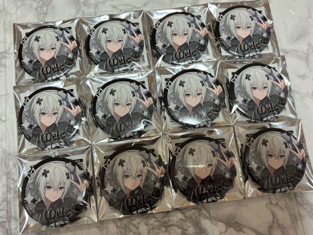 メルト・ダ・テンシくん Starry Spring 等身缶バッジ メルト・ダ・テンシくん Starry Spring 等身缶バッジ めておら メルト