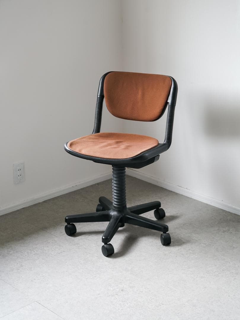 【エンドウ】80’s ITOKI \"vertebra\" チェア 昇降式