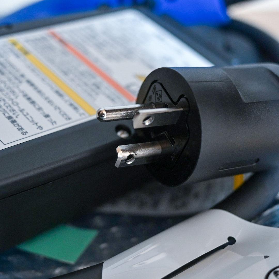 新品・未使用】 MAZDA EV充電ケーブル D30L 30540 - メルカリ