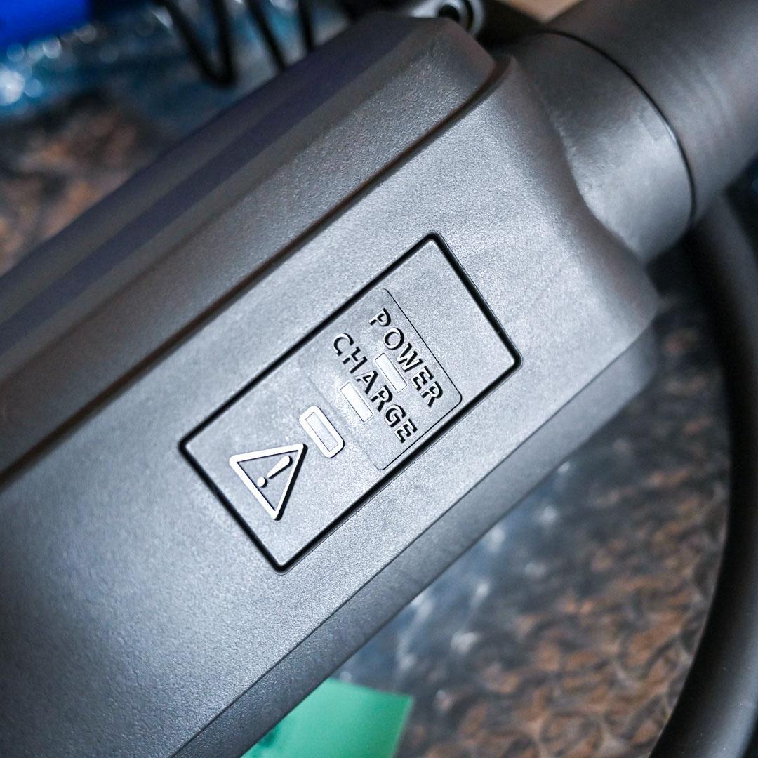 新品・未使用】 MAZDA EV充電ケーブル D30L 30540 - メルカリ