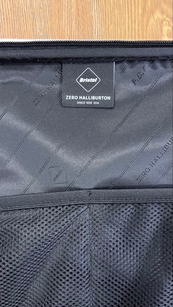F.C.Real Bristol ゼロハリバートン PC CASE ZERO