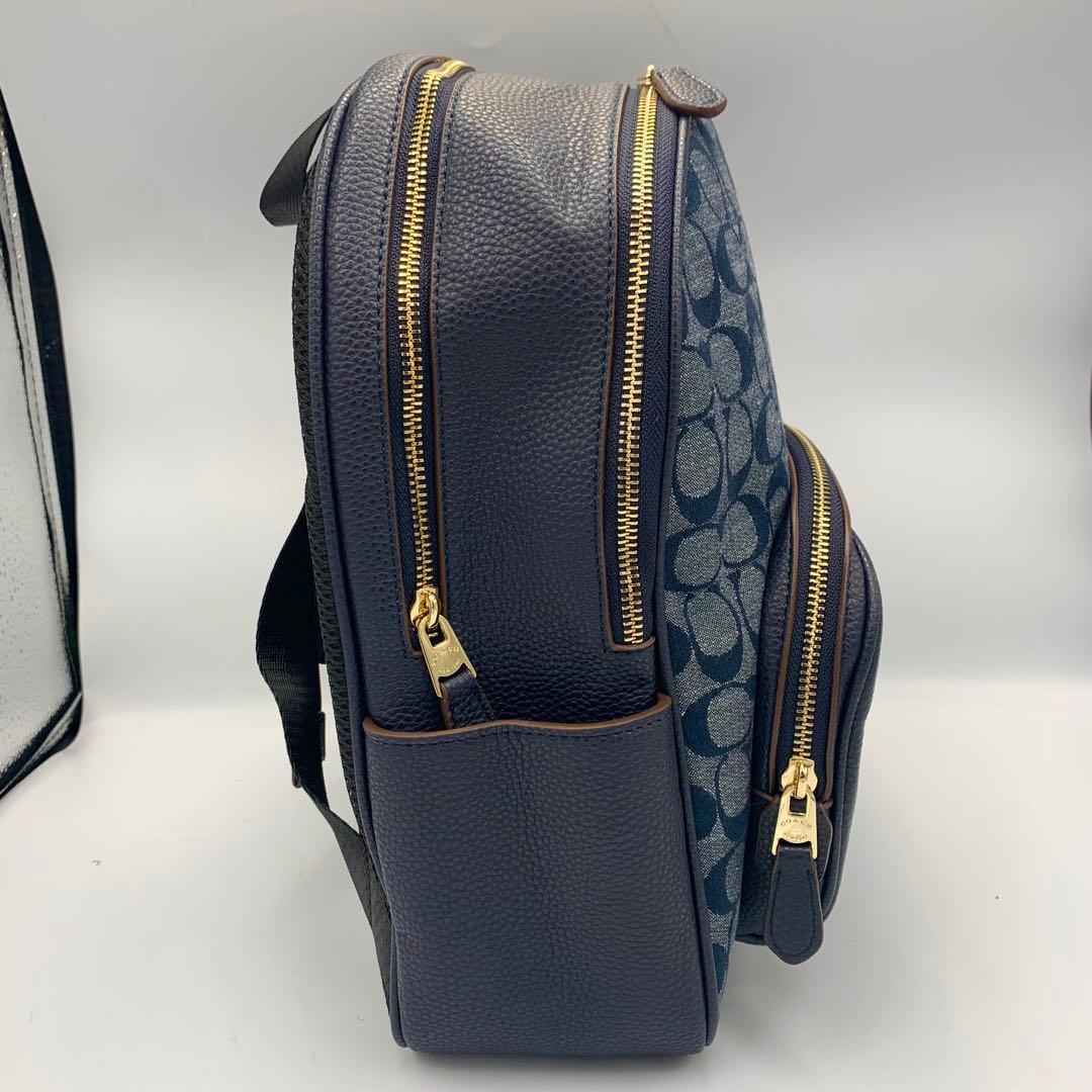 《新品未使用》《値下げ可》《人気》コーチ　リュック　ブルー