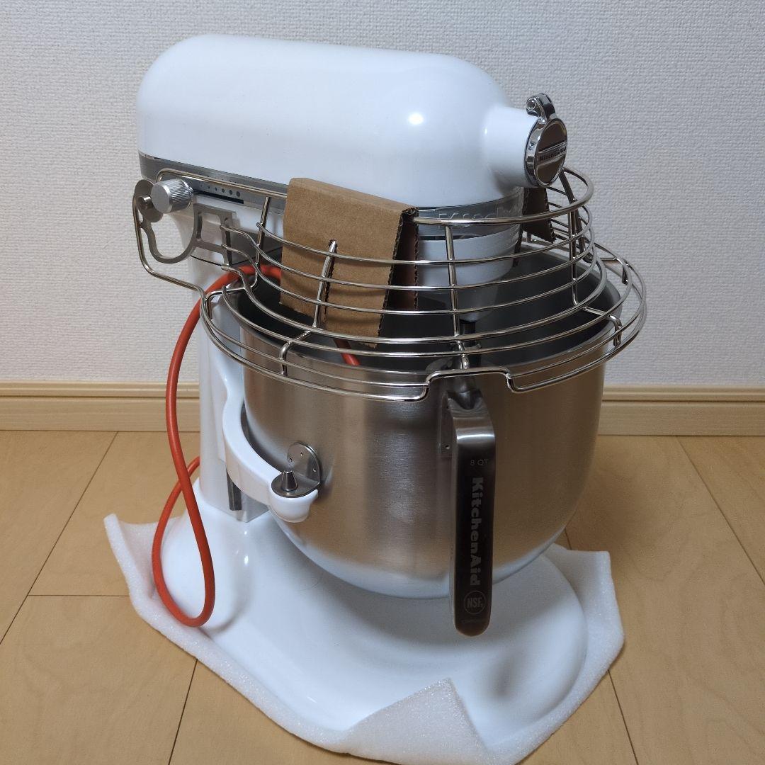 新品未使用のキッチンエイド業務用 7.6Lスタンドミキサー　KSM8WH キッチンエイド スタンドミキサー コマーシャルシリーズ 7.6L 大容量