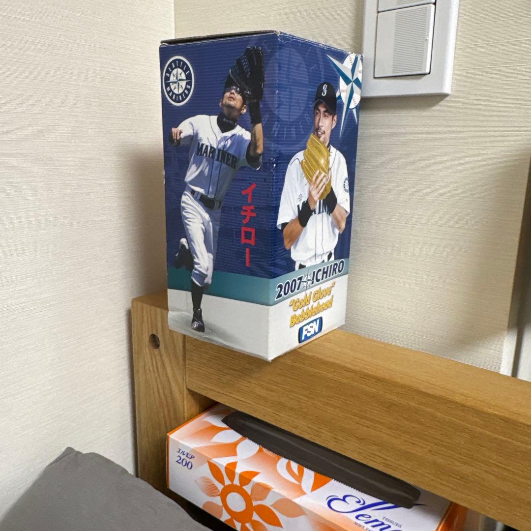 チケット半券付】イチロー 2007 ゴールドグラブ ボブルヘッド FSN 箱付