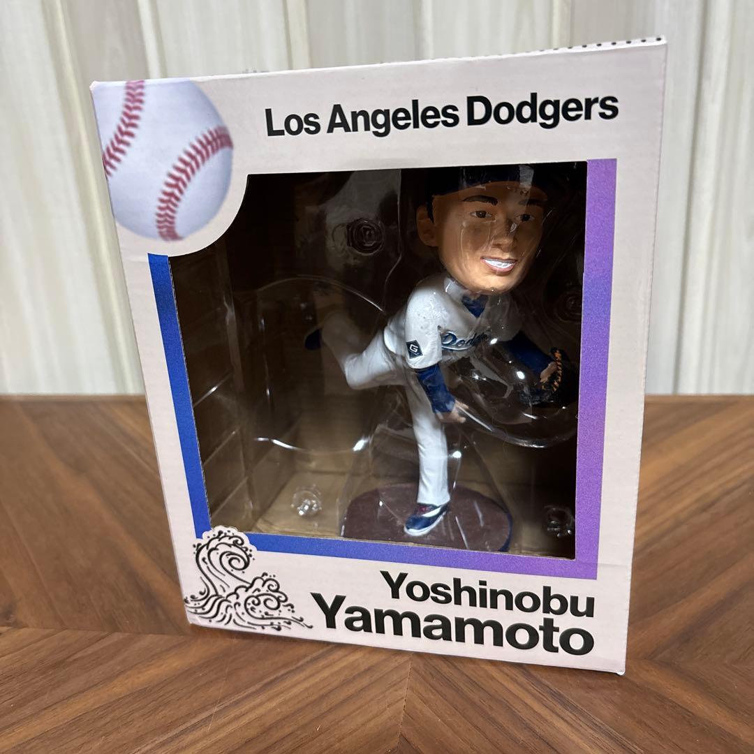 ＞ *【球場限定】山本田伸 バブルヘッド 2024年6月13日 ボブルヘッド Amazon.co.jp: 球場限定 山本由伸 バブルヘッド 2024年6月13日