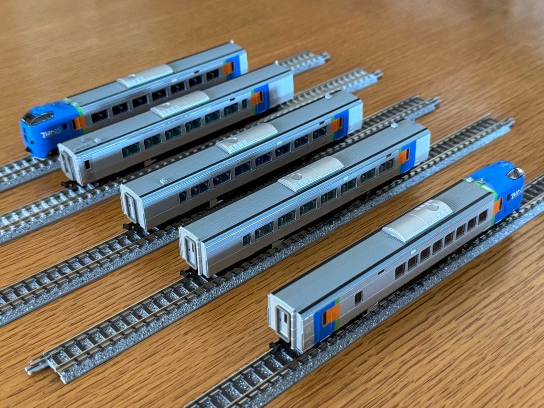 希少美品マイクロエースA8673 キハ261系1000代スーパーとかち5両セット