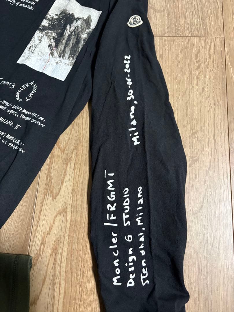 knuckle headさま専用】Moncler ブラック 長袖カットソー - メルカリ