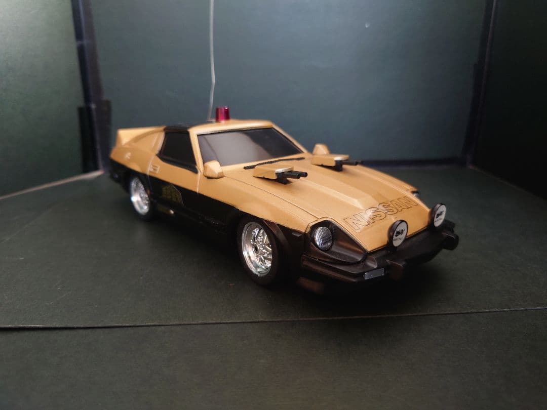 573 【動作確認済み】西部警察 Nissan Fairlady-Z【ラジコン】