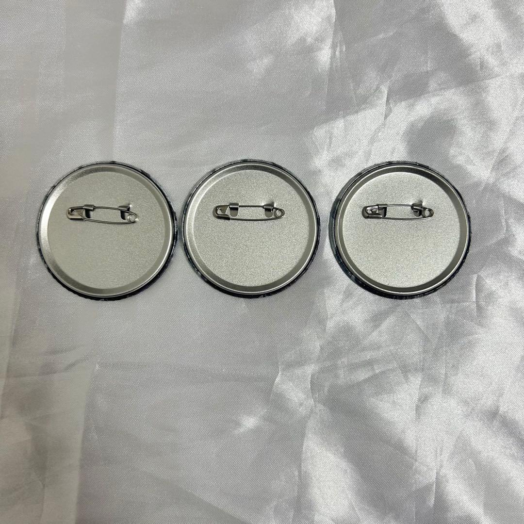 プロセカ 東雲彰人 グリッター缶バッジ グリ缶 vol.30A 下克上 - メルカリ