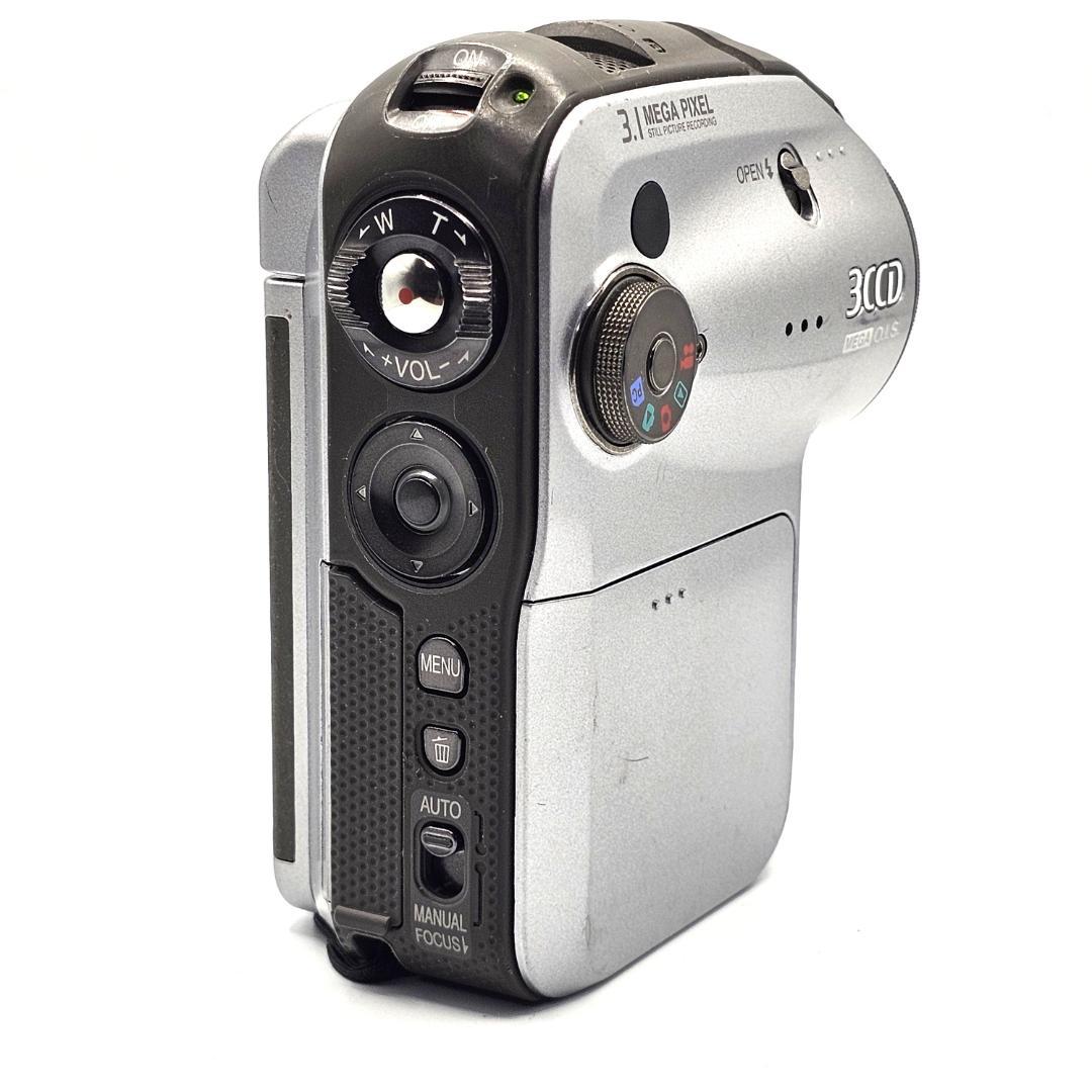 Panasonic SDR-S200 動作品 SDビデオカメラ バッテリー2個付 - メルカリ