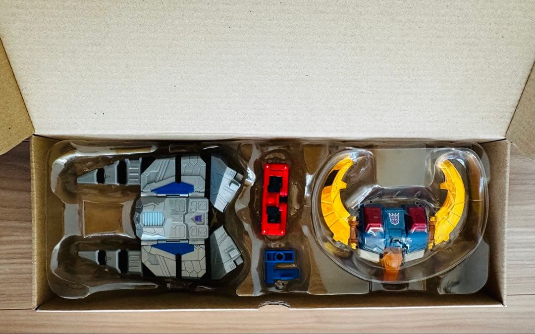 トランスフォーマー レガシー クラウドファンディング デスザラス