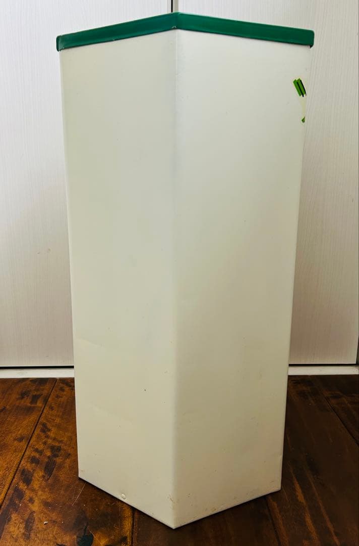 7up l Floor Standing Ashtrayセブンアップ灰皿